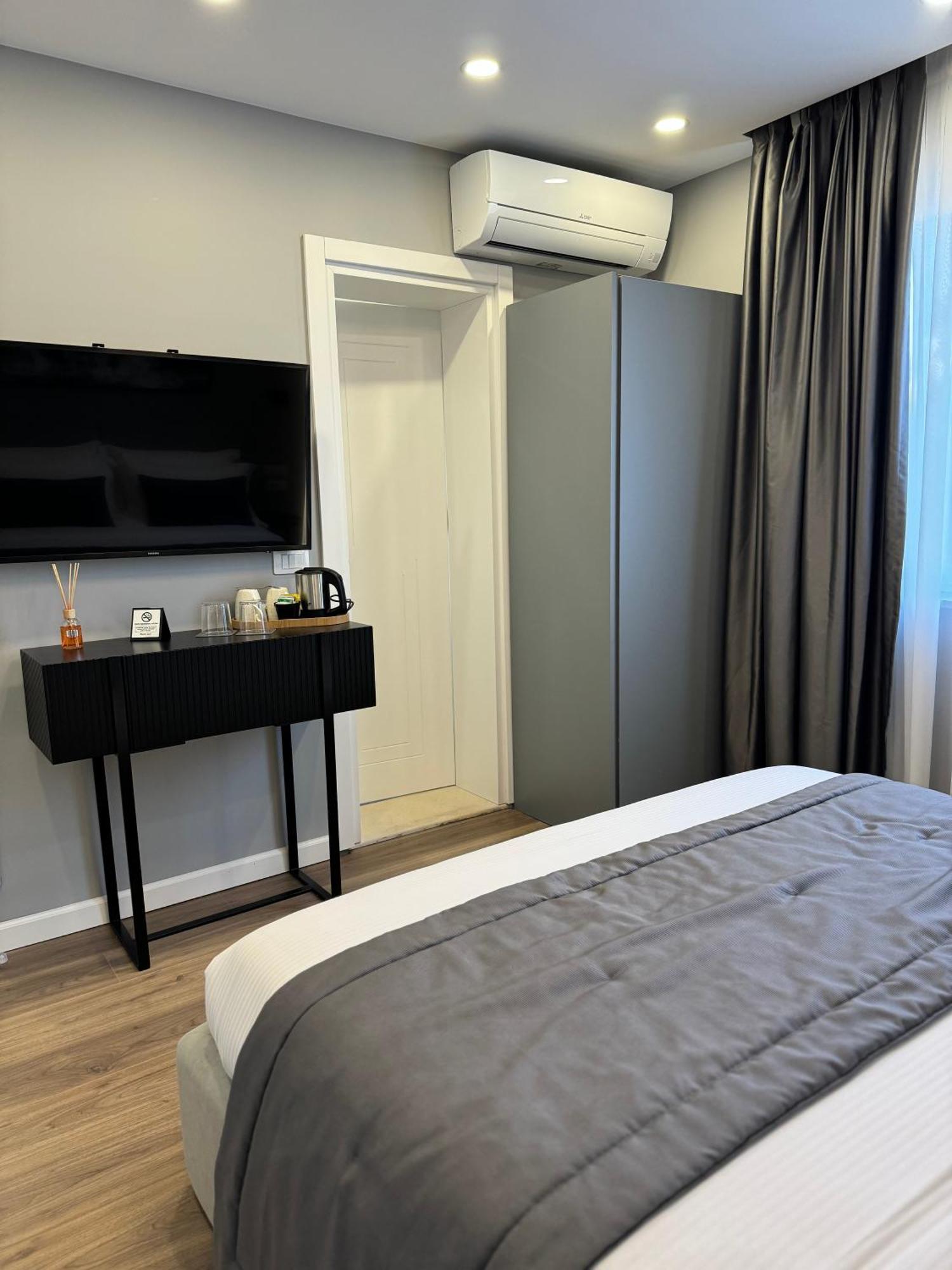 L'Hotel Тирана Экстерьер фото